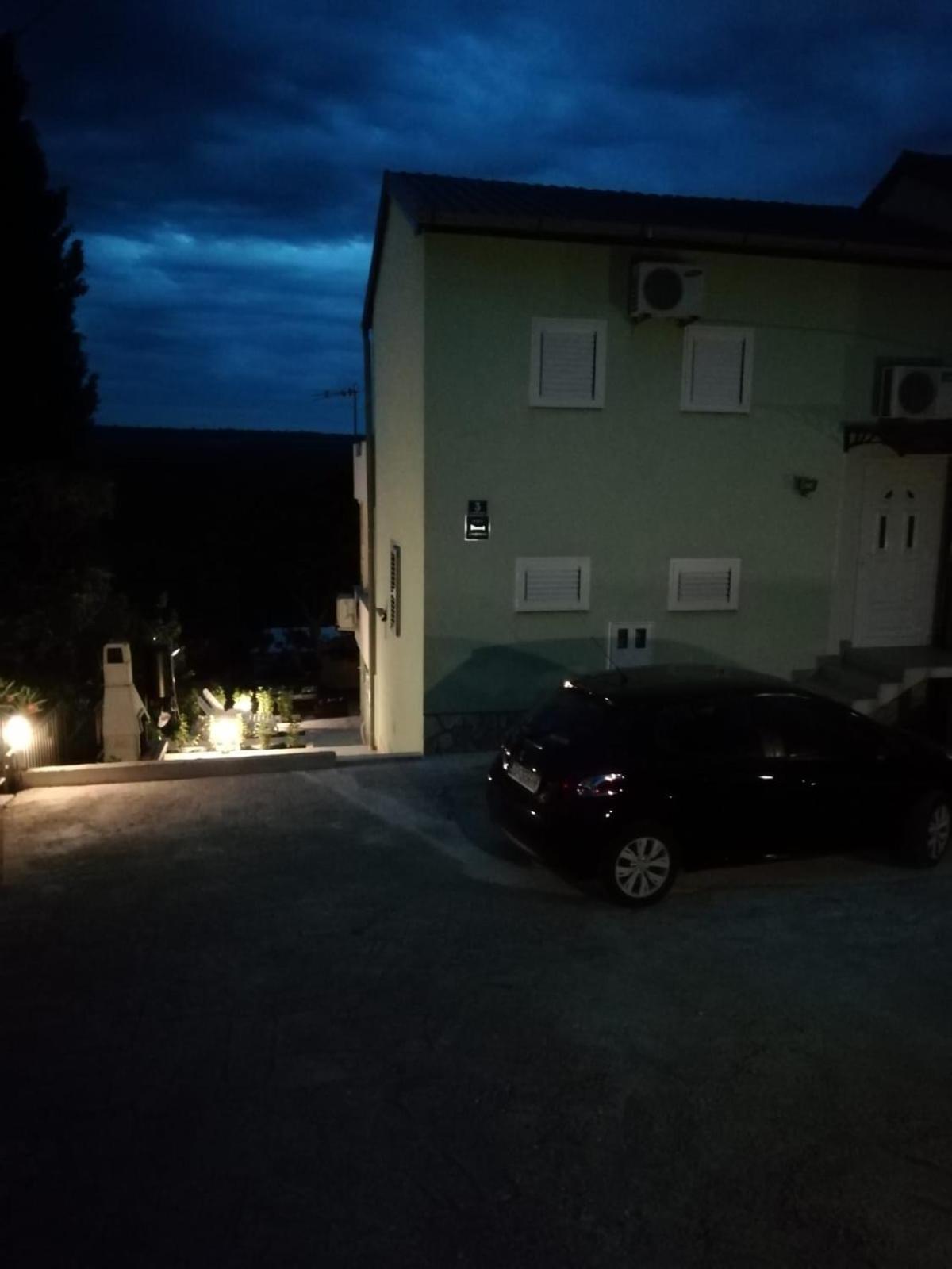 Apartmani Ana - Meka Draga Обровац Екстериор снимка