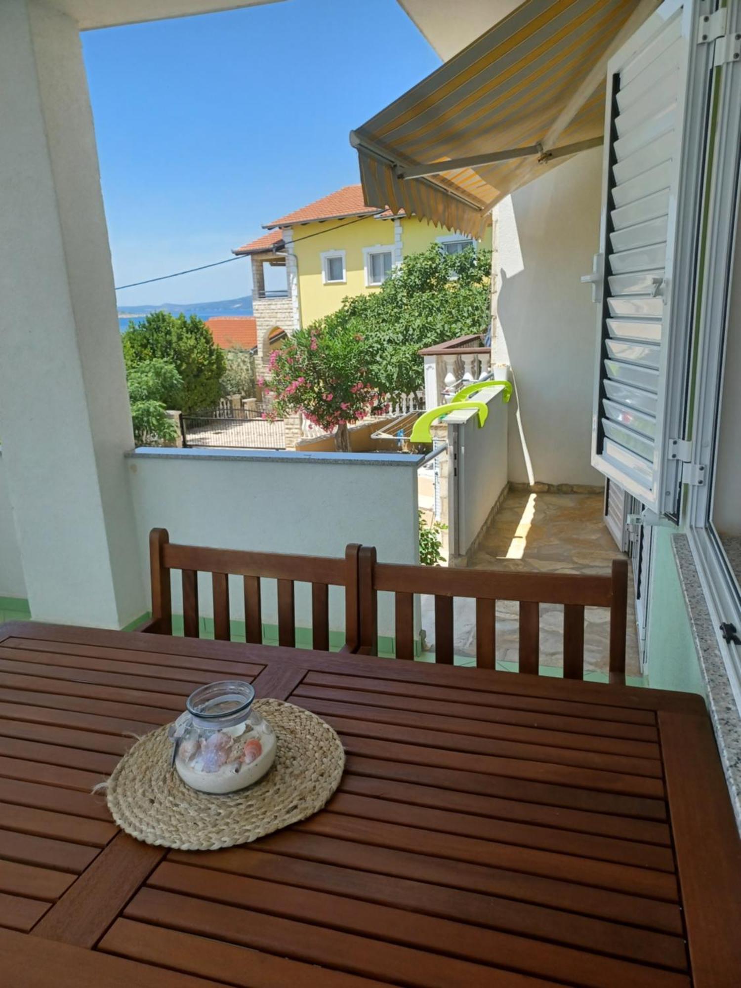 Apartmani Ana - Meka Draga Обровац Екстериор снимка