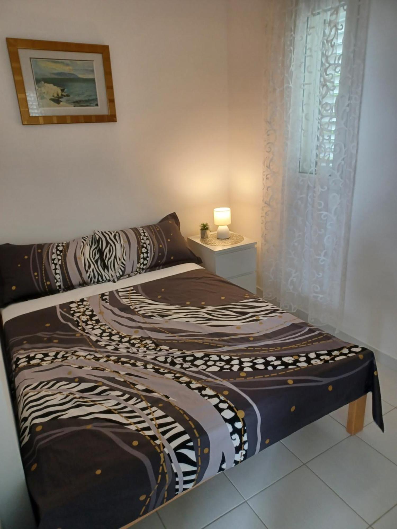 Apartmani Ana - Meka Draga Обровац Екстериор снимка